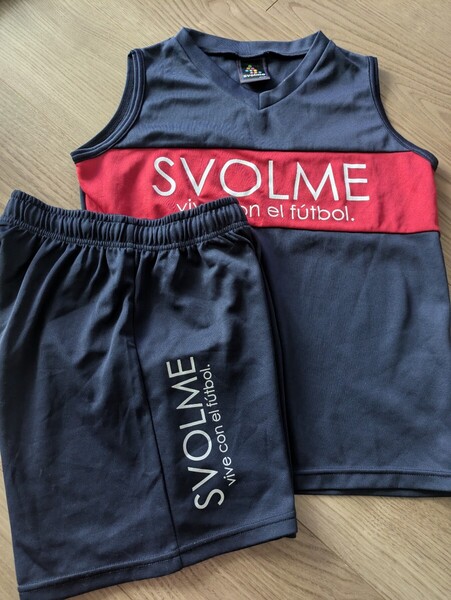 SVOLME/キッズ130cm 上下セットノースリーブ ハーフパンツ ネイビー スボルメ ネイビー サッカー練習着半ズボン