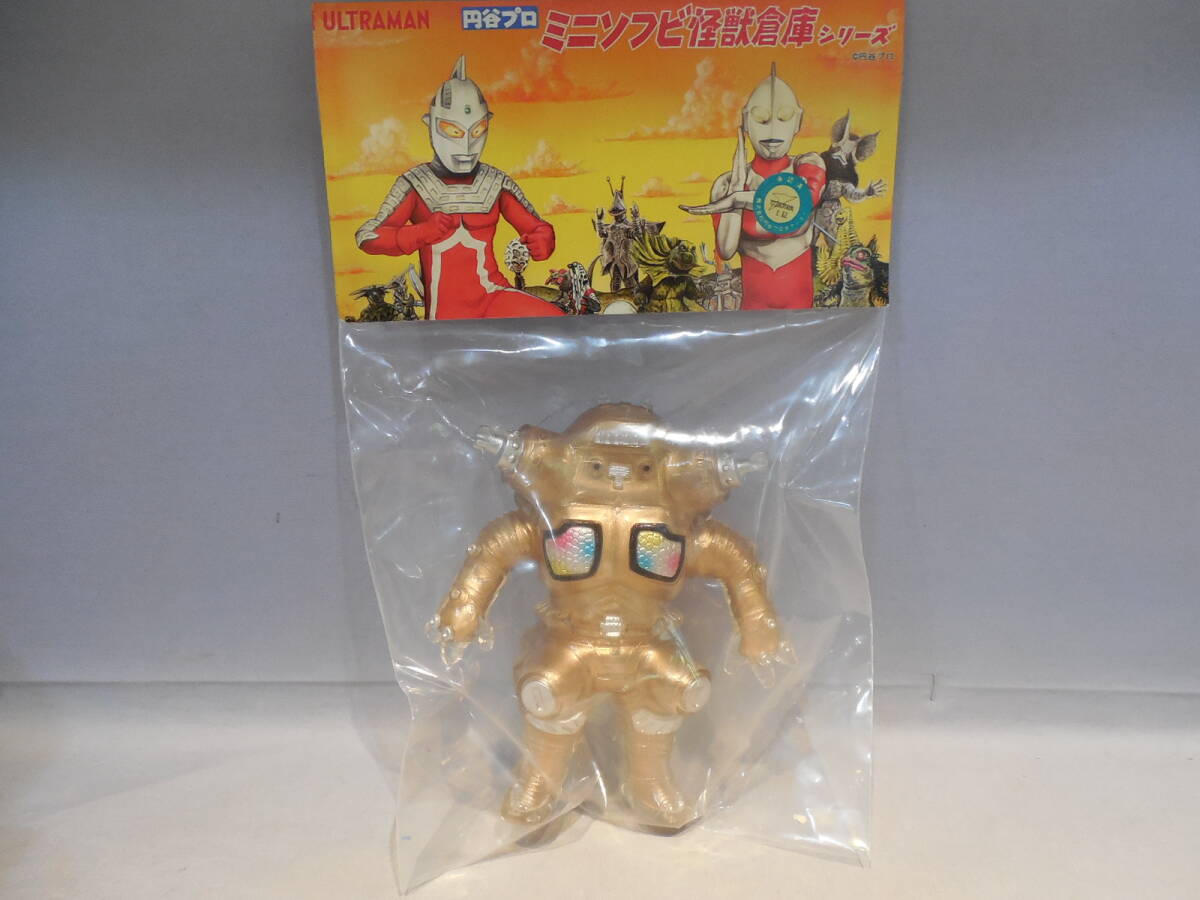 Yahoo!オークション -「(ゴールド 金 gold)」(怪獣、宇宙人