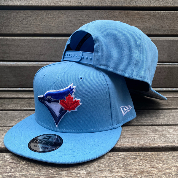 海外限定カラー Newera ニューエラ 9Fifty トロント ブルージェイズ Jays スナップバックキャップ Essentials Sky USA正規品 (950-197)