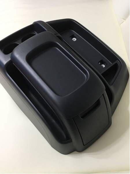 ★送料無料 新品 トヨタ純正 TOYOTA 純正部品 ハイエース200系 ワイド コンソールボックス★