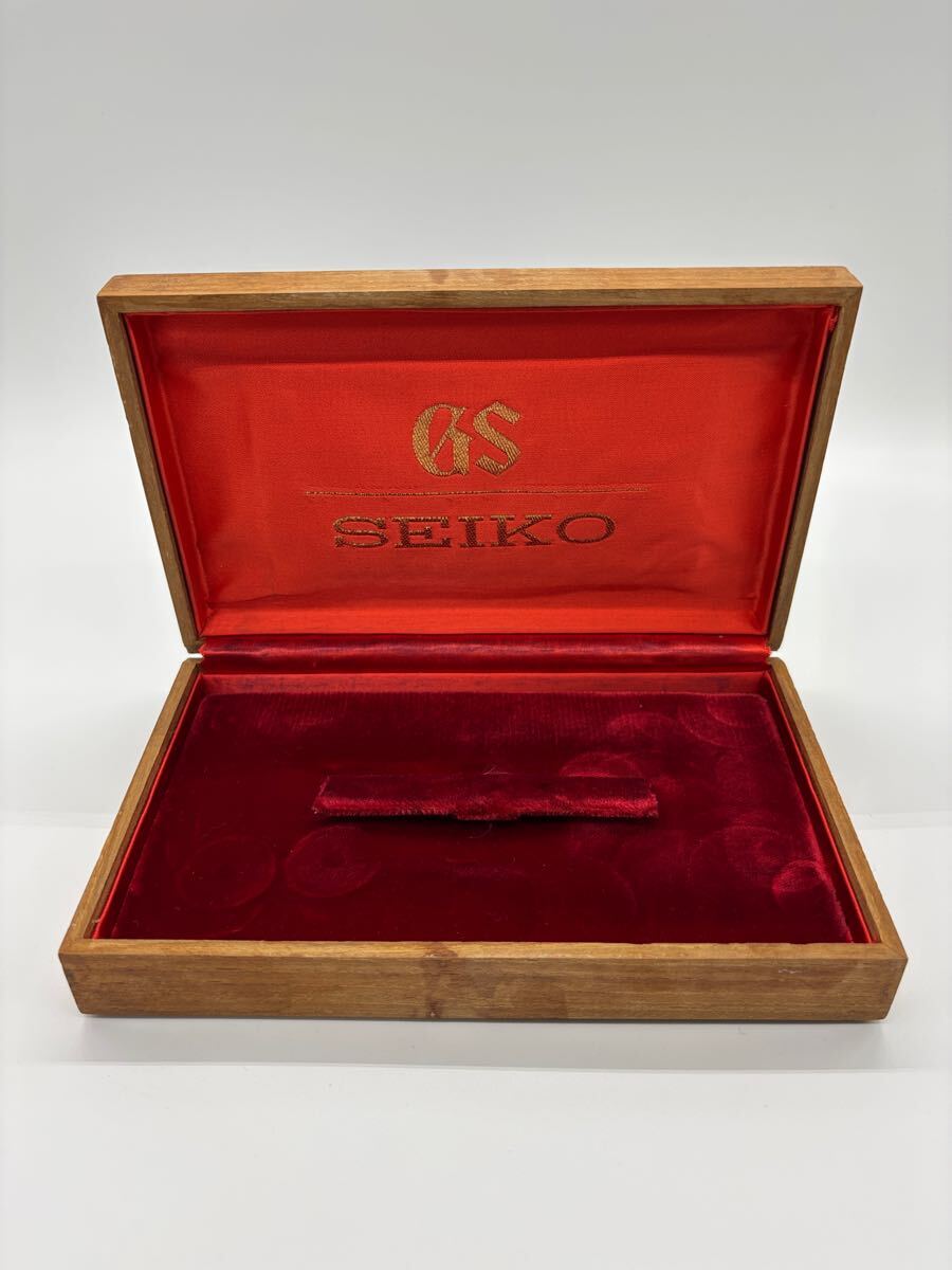 ヴィンテージ　レア　グランドセイコー　木箱　空箱 Yahoo!オークション -「空箱 木箱」(セイコー) (さ行)の落札相場