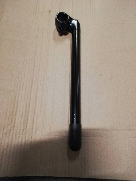 ロングハンドルポスト FM-408K 300mm 黒 新品 クランプ径25.4mm ステム径22.2mm (ママチャリ・シティ車転用等)