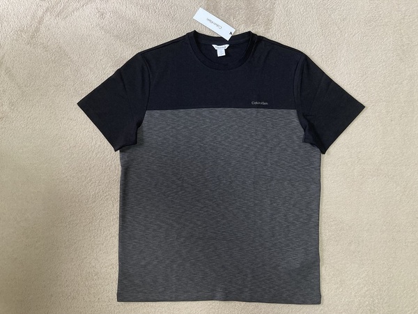 新品! カルバンクライン メンズ 2トーン ロゴ Tシャツ Mサイズ ブラック/グレー 黒灰 半袖 カットソー Calvin Klein