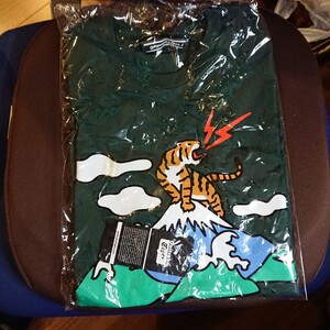 【未使用】Onitsuka Tiger (オニツカタイガー) 虎富士山 プリントTシャツ