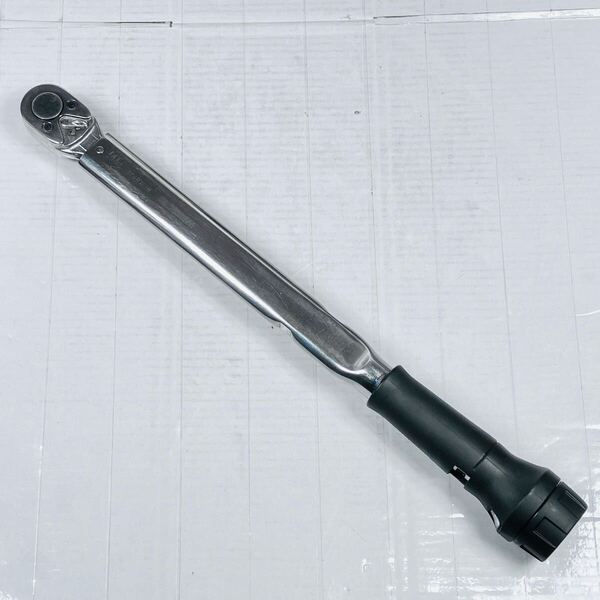 中古品 東日製作所 12.7sq. プリセット型 トルクレンチ QL200N4 本体のみ 40〜200N・m 未公正 TOHNICHI