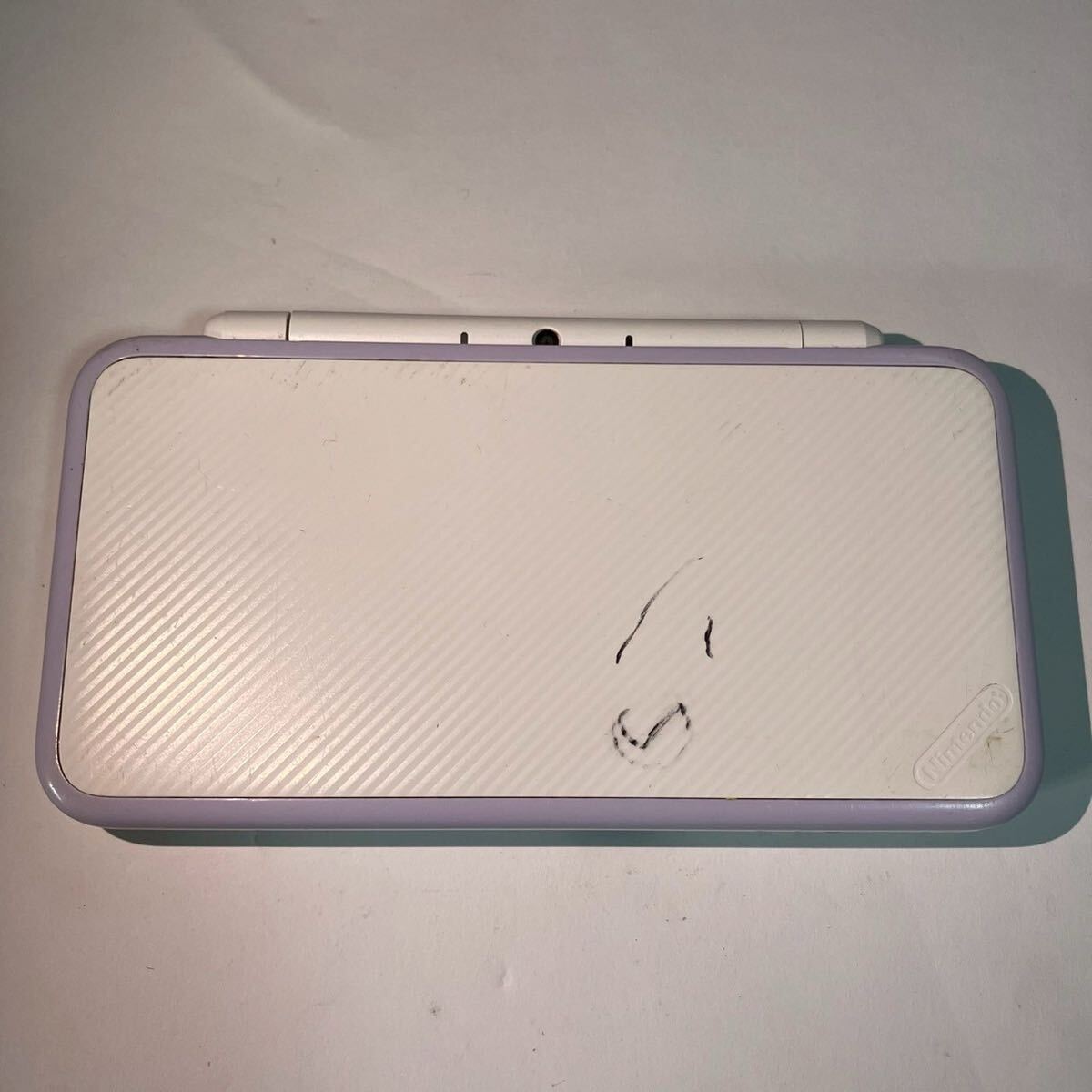 Amazon.com: New Nintendo 2DS LL White × Lavender JANSUAAA