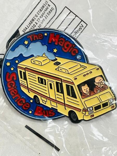 新品 送無★☆ピンバッジ ブレイキングバッド イメージ サイエンスバス☆★カワイイ オシャレ 外国ドラマ breaking bad ピンバッチ
