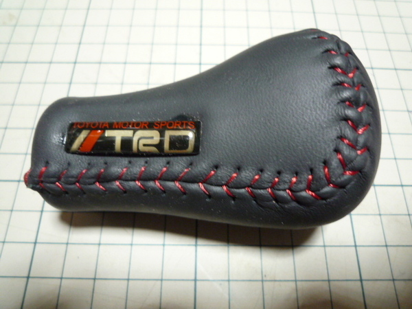 ●送料無料●TRD本革調シフトノブ●M12×P1.25●新品 未使用品●
