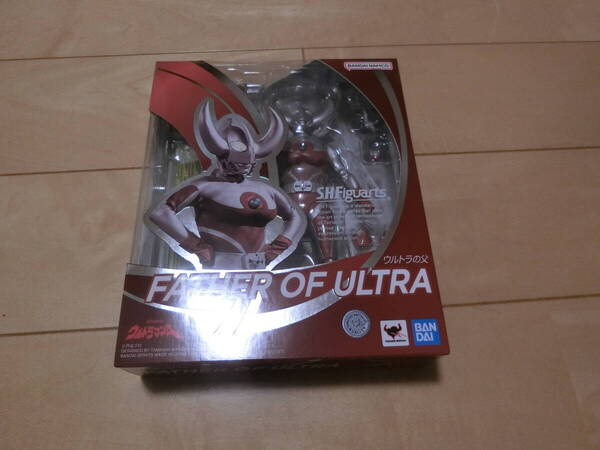BANDAI SPRITS バンダイスピリッツ S.H.Figuarts フィギュアーツ ウルトラの父 新品未開封 送料込みです。