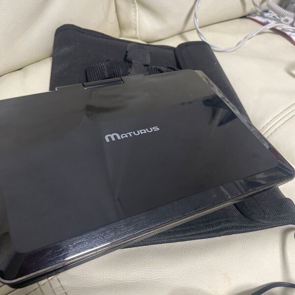 【訳あり】 MATURUS ポータブルDVDプレーヤー MDP-901ADB