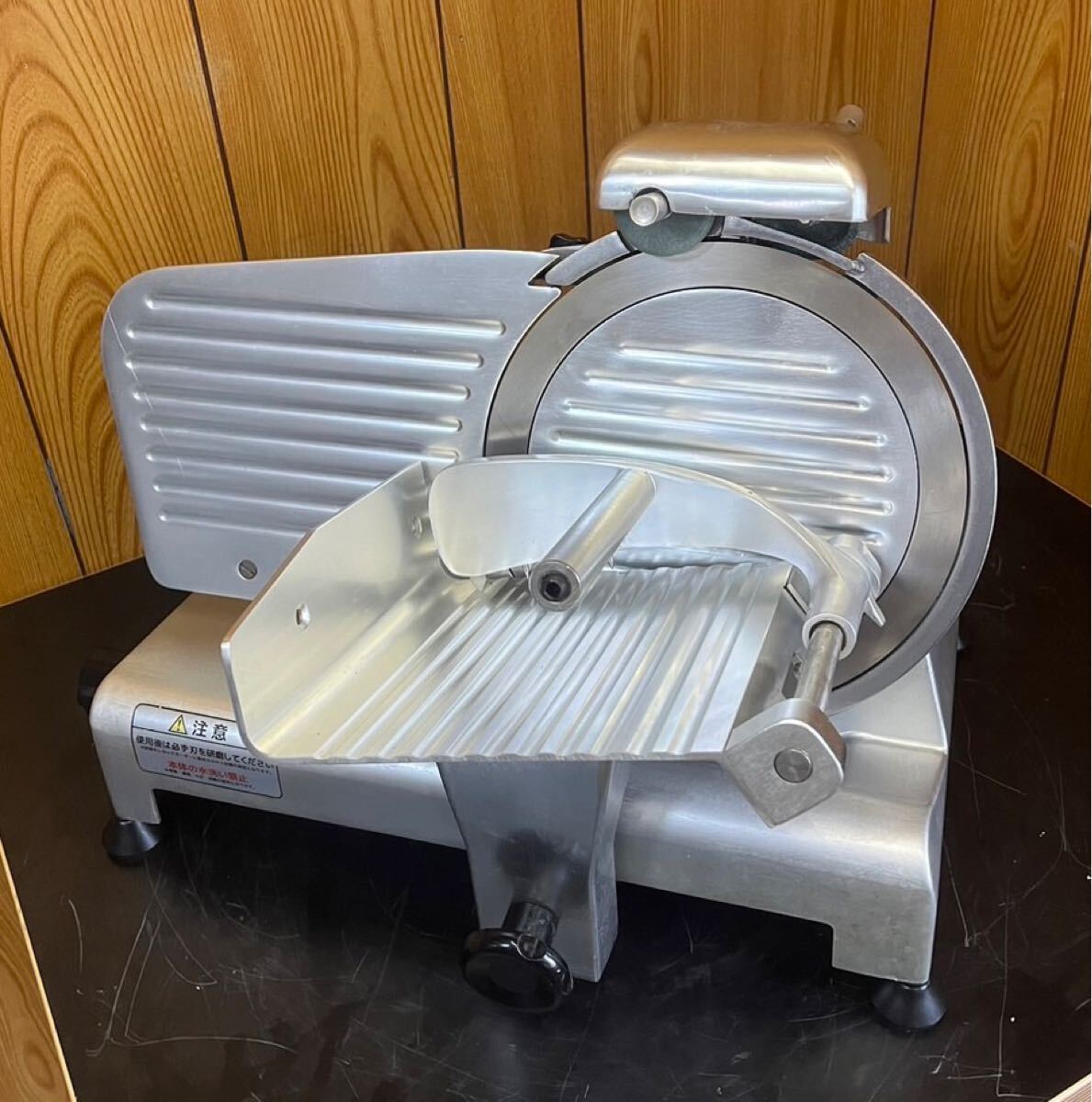 2021年 テンポス 業務用 ミートスライサー TBMS-220N 100V 回転