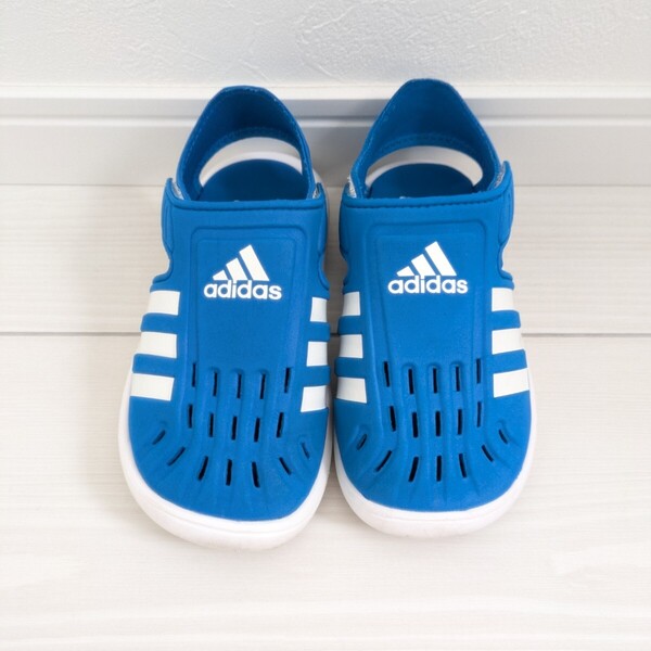 アディダス サンダル adidas キッズ 男の子 18 17.5 ブルー 水陸両用 メッシュ つま先 サマー クローズドトゥ ウォーターサンダル