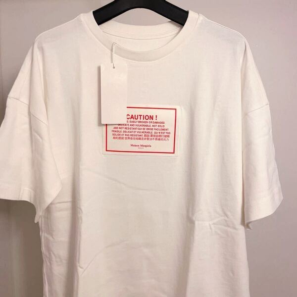 新品タグ付 メゾンマルジェラ Maison Margiela PARIS CAUTION! レザーパッチ 半袖 Tシャツ カットソー オーバーサイズ 48 白
