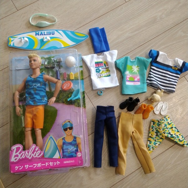 着せ替え人形 フィギュア 洋服バービー Barbie ケン サーフボード 着せ替え 映画 BTS 人形 服 リカちゃん人形 昭和レトロ マテル