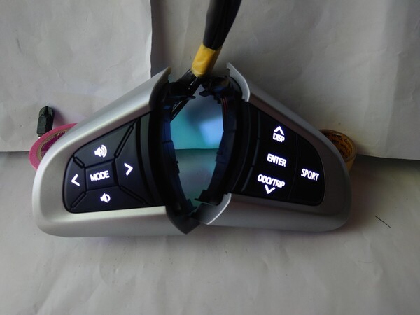 (B44)トヨタダイハツ M900系 G-T ステアリングスイッチLED打ち替え品『白』M900S M910S M900A M910Aタンクルーミートール LA600S LA150S