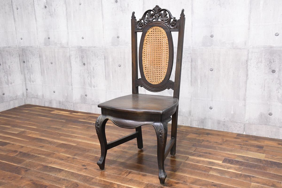 神戸洋家具　COLONY HOUSE/コロニーハウス　レリーフ　アームチェア EEK107 神戸洋家具 コロニーハウス 猫脚レリーフ アームチェア