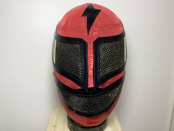 (送料無料)即決! ストロングマシン(赤・黒、ファスナーモデル) プロレスマスク マシーン