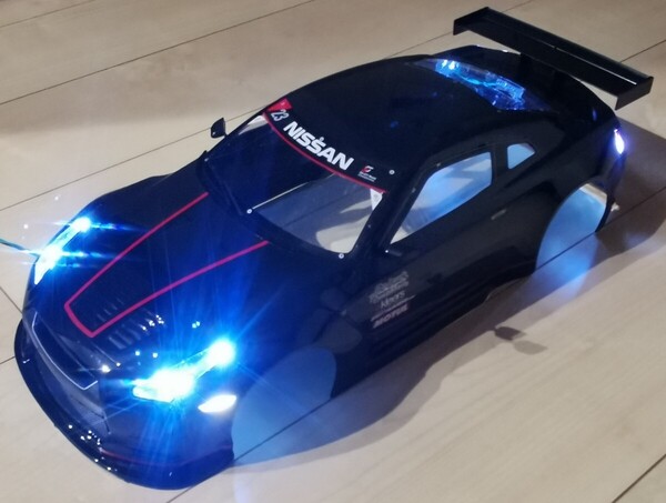 ラジコン ボディ 1/10 日産 GT-R R35 RCカー タミヤ LED14灯 ライト点灯 スカイライン ドリラジ 塗装済みボディ