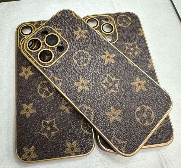 高級なiPhoneケースiPhone16 16PRO、16PROMAX 15/14/13/12 .iPhone革ケース12から16選択。カメラ レンズ 保護 付きケース。gっh
