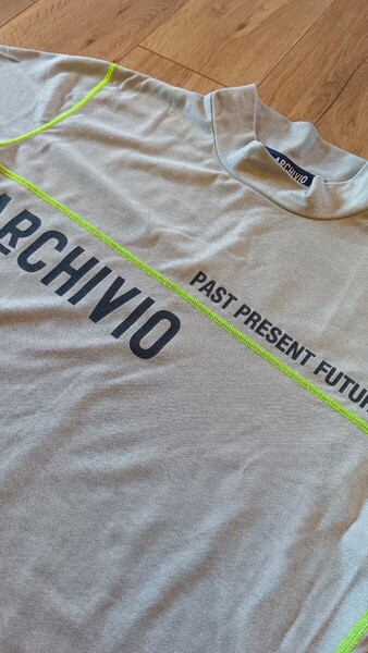 アルチビオ ARCHIVIO 48 モックネックシャツ