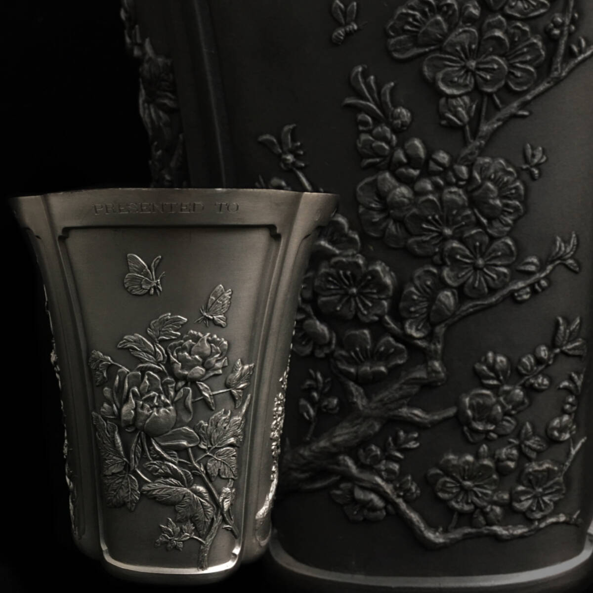 ロイヤルセランゴール 花器 新品箱入り - メルカリ