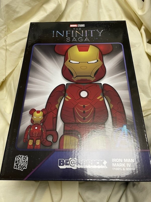 MEDICOM TOY BE@RBRICK IRON MAN MARK III 100％ & 400