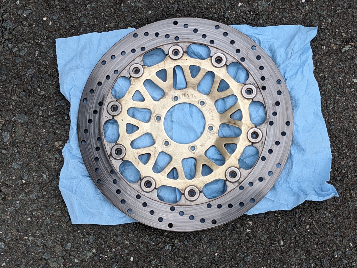Yahoo!オークション - RS125 NF4 リアブレーキディスクローター