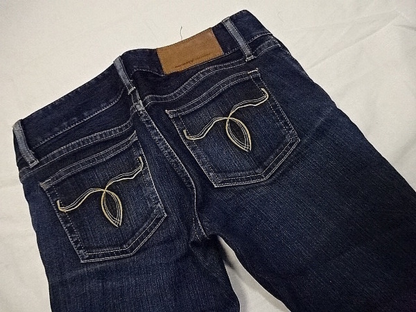 送料無料☆MOUSSY☆濃紺パウダースキニーデニム☆25☆ウェスト約73cm