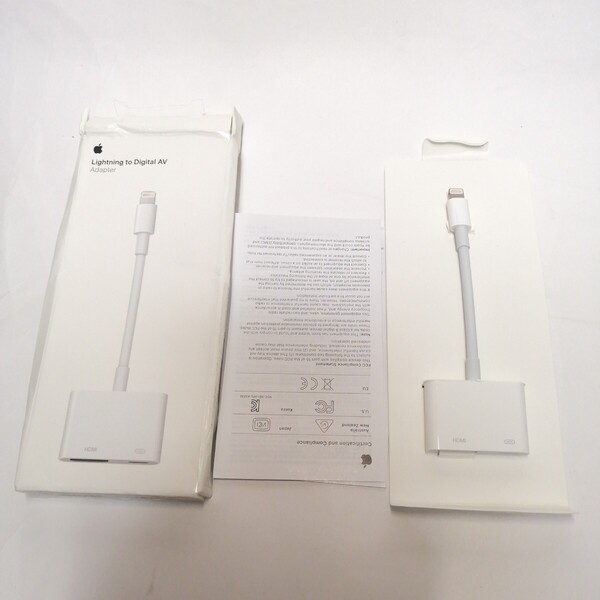 Apple純正品 iPhone Lightning HDMIアダプターA1438