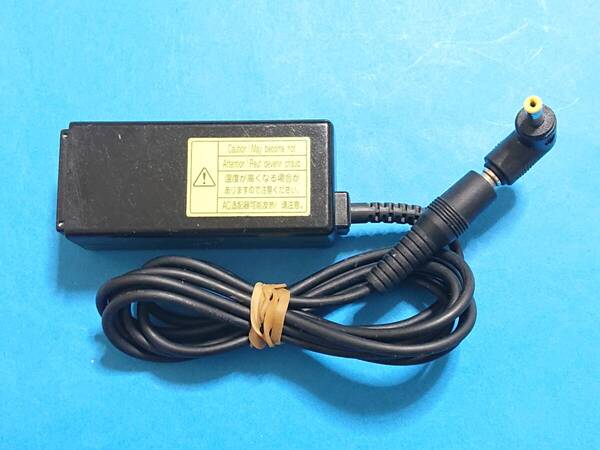 送無即 互換ACアダプタ 19V2.37A(2.1A)マウスコンピューター Chinony A12-040N2A 変換プラグ約4.8mm ノートパソコン 電源ケーブル別売 管MU