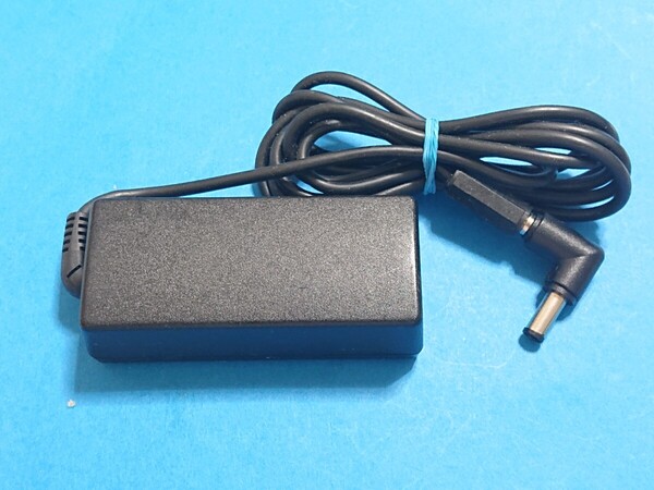 送無即決 YAMAHA 互換ACアダプタ EADP-38EB A 15V3.33A 旧THRシリーズ 電源ケーブル別売(THR10 THR10C THR10X THR5 アンプ等用)管9