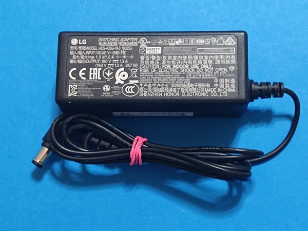 送無即 LG ACアダプタ ADS-40SG-19-3 19025G 19V1.3A モニター用? 液晶画面 パソコン L型プラグ 電源ケーブル別売 外径約6.4mm 管黄