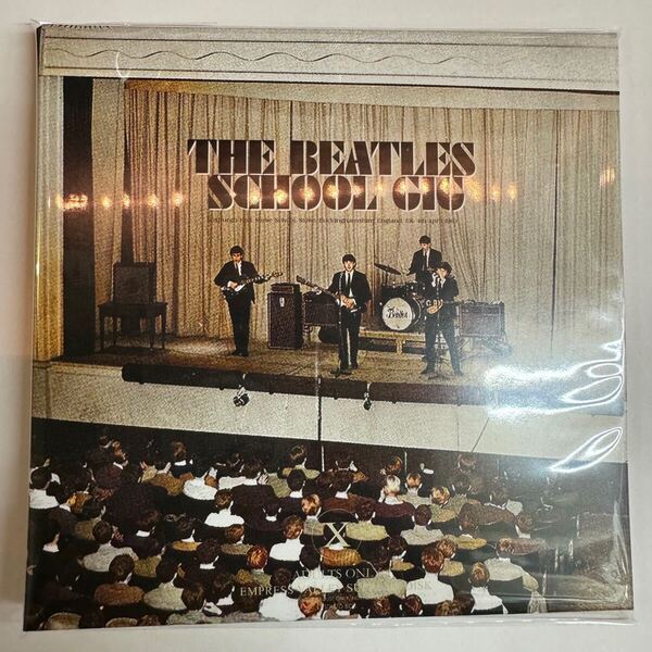 THE BEATLES / SCHOOL GIG (2CD) Empress Valley Supreme Disk 紙ジャケット仕様 大特価!オリジナルモノとデミックス音源の2枚組!
