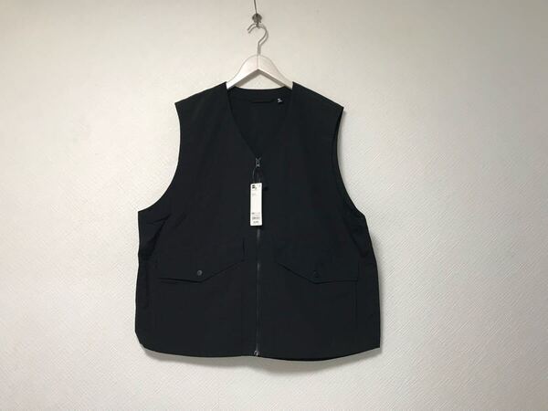 新品未使用本物ジーユーGUジップデカビッグナイロンベストジレコートメンズワークビジネススーツモードゴルフドレスXXL黒ブラック2XL