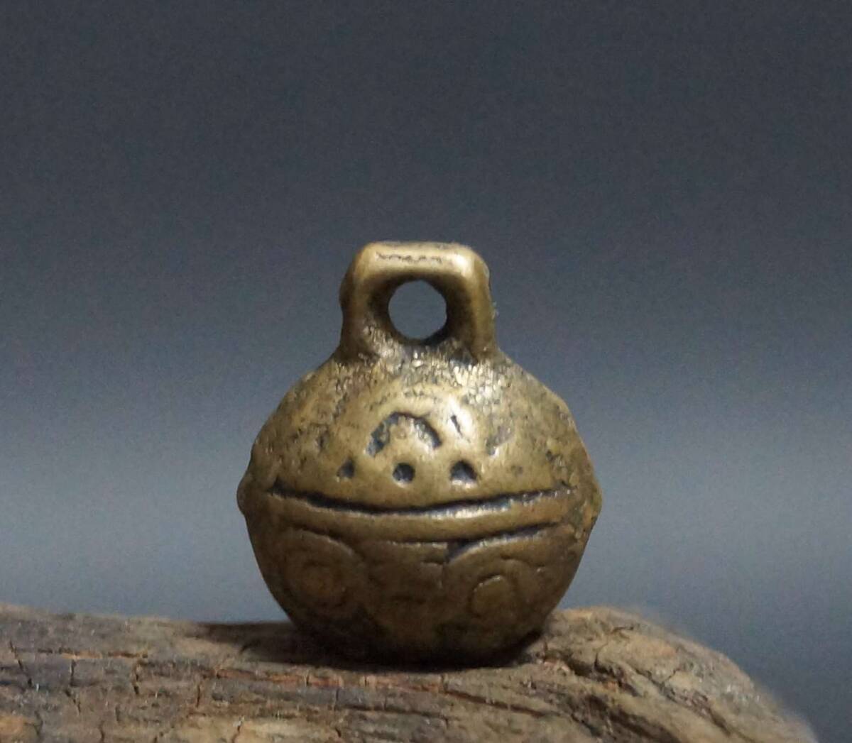 銅器 仏教 法器鈴 古美術 コレクション品 銅製 工芸品 彫刻装飾品置物 2025年最新】Yahoo!オークション -銅製 鈴の中古品・新品・未