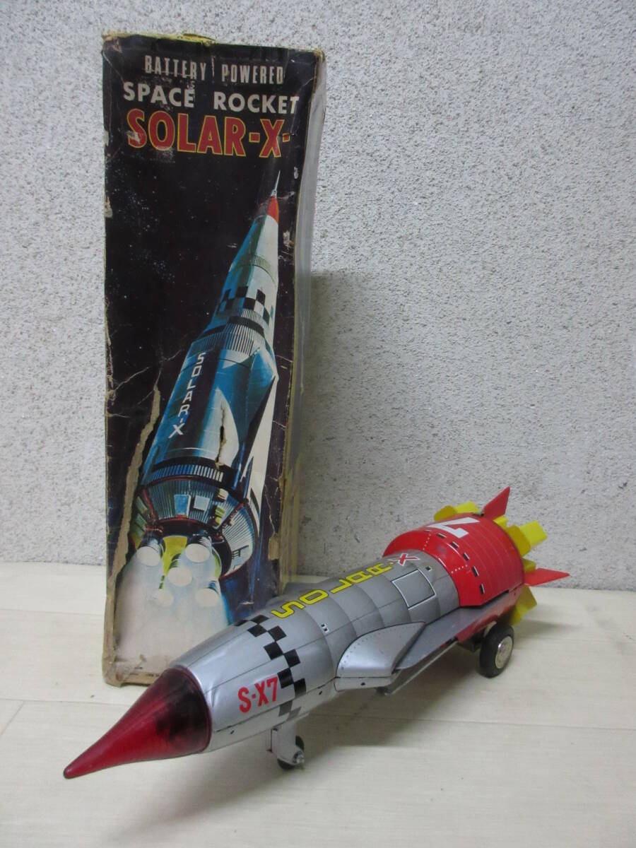 Amazon.co.jp: レトロ 当時物 ブリキ 飛行機 戦闘機 飛燕 呑竜