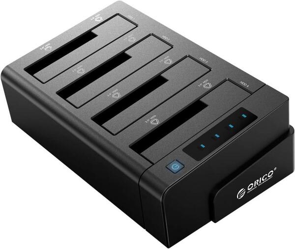 ORICO USB3.0 HDDケース クローン機能付き 2.5 / 3.5インチ SATA HDD/SSD 対応 4ベイ 10TB*4台対応 電源アダプター付 【管理番号:O124】