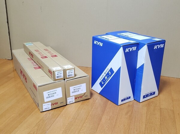 KYB|ローファースポーツ キット|L185S ムーヴ カスタム│08/12-│ターボ 4WD│ショック ダウンサス|1台分 カヤバ│LKIT-L185SC