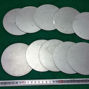 【中古・送料無料】10枚セット!鉄板 丸型 円形 直径100mm 厚み 約1.6mm スペーサー ライナー マスキング等に
