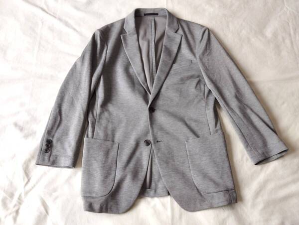 UNIQLO ユニクロ テーラードジャケットM