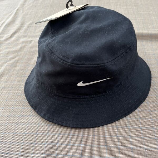 NIKE U NK APEX BUCKET SQ SWSH L / ナイキ アペックス SQ スウッシュ バケット ハット 帽子 ブラック レディース ジュニア キッズ