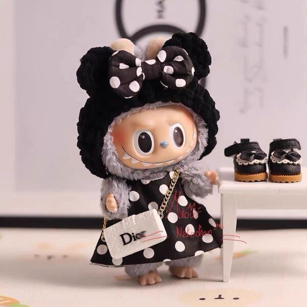 LABUBU ラブブ 黒いドレス 17センチ ぬい服 着ぐるみ 黒 ミニーマウス