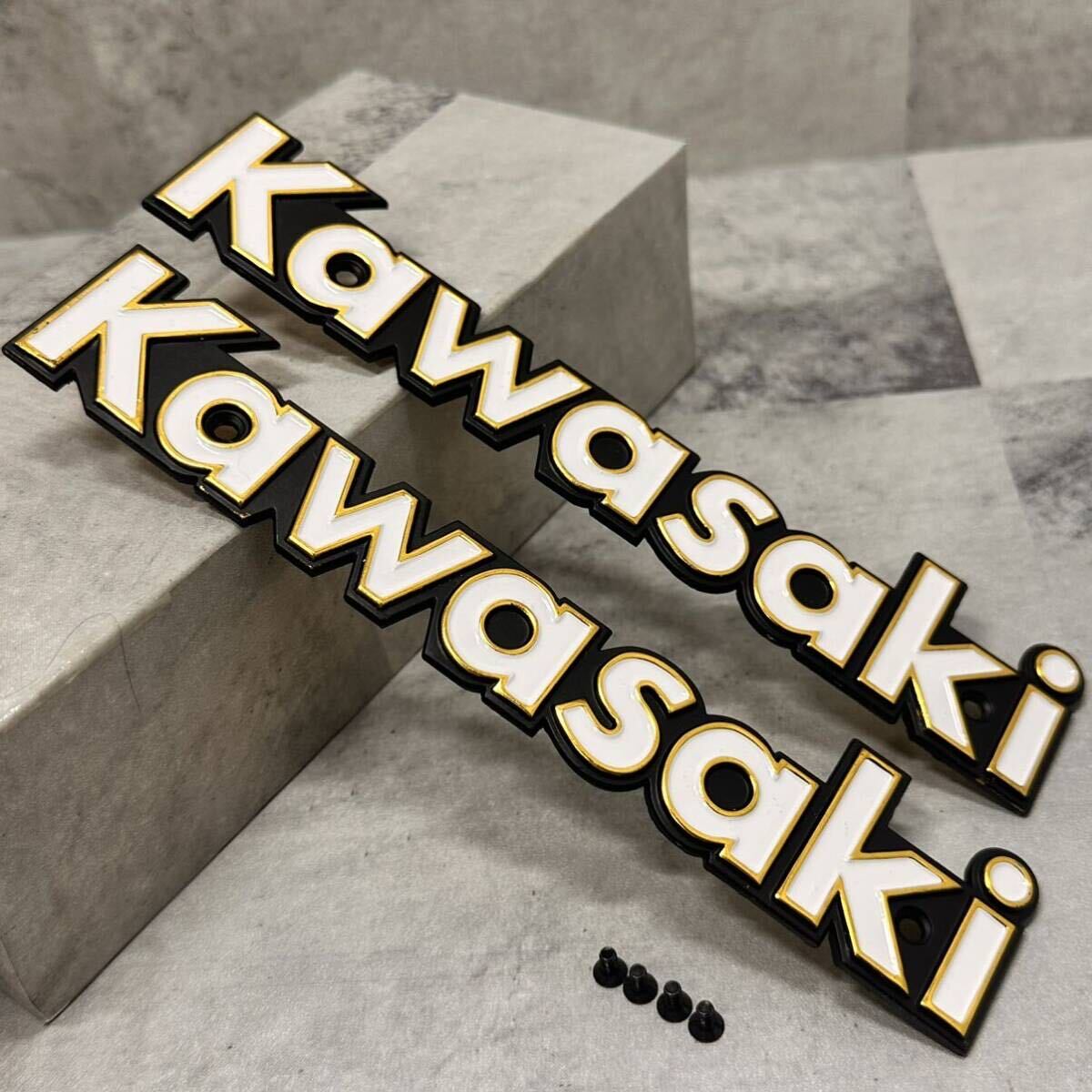 Kawasaki カワサキ真鍮エンブレムZ1 Z2 KZ ロングピッチ