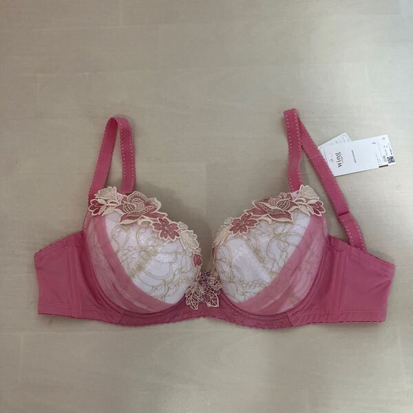 未使用タグ付☆ワコール☆レシアージュ☆Wing☆ブラジャーD70☆wacoal☆ウイング☆Lesiage☆ピンク系