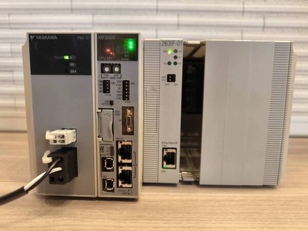安川電機 JEPMC-CP3201-E + JEPMC-PSA3012-E + JEPMC-BUB3005-E + JAPMC-CM2304-E CPU、電源、ベース、EIPセット 送料無料
