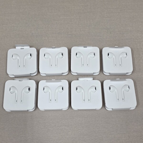 送料無料 アップル 純正 有線イヤホン 8個セット ライトニング Apple Lightning 変換コネクタ付属(lightning to 3.5mm)