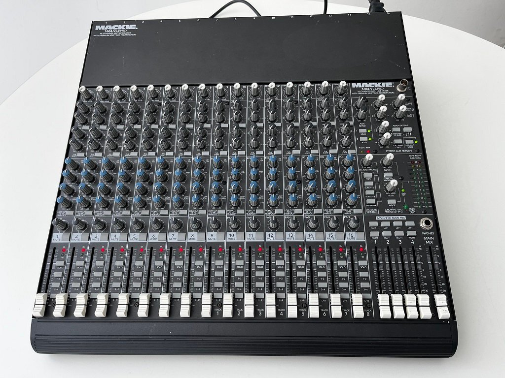 Yahoo!オークション -「mackie 1604 vlz」の落札相場・落札価格
