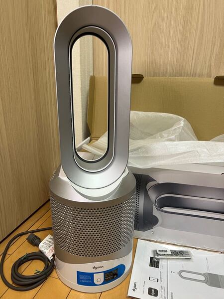 送料無料(動作品)美品 ダイソン Dyson Pure Hot + Cool 空気清浄ファンヒーター HP03 (フィルター綺麗) (S-18)
