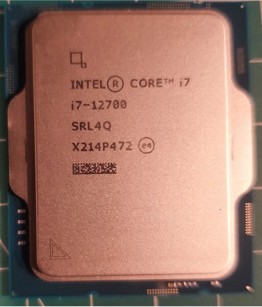 Core i7 12700