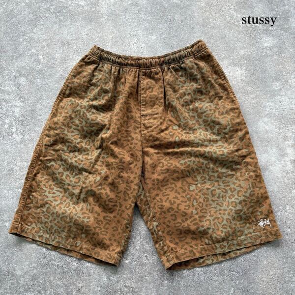 【stussy】ステューシー レオパード柄 ハーフパンツ ショーツ 刺繍ロゴ ショートパンツ 豹柄 ウエストゴム ヒョウ柄 (M)